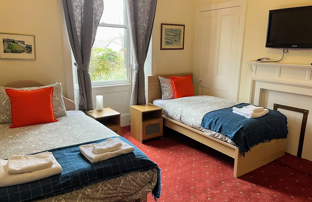 Airdenair Guest House-1