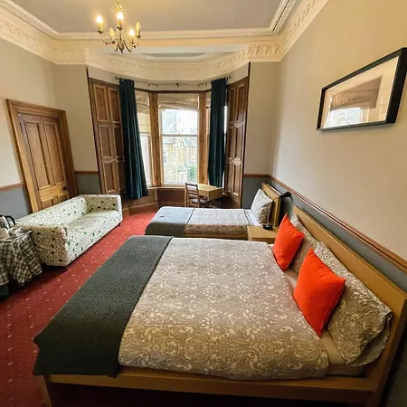 Airdenair Guest House-3